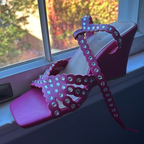 Pink Strappy Sandals with rhinestones -Torrid - Picture 5 of 11